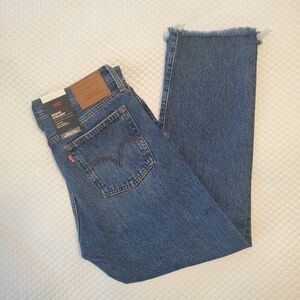 Levi's Wedgie Straight Jeans